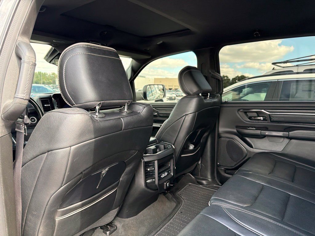 Used 2022 RAM 1500 Limited AWD/4WD image 8
