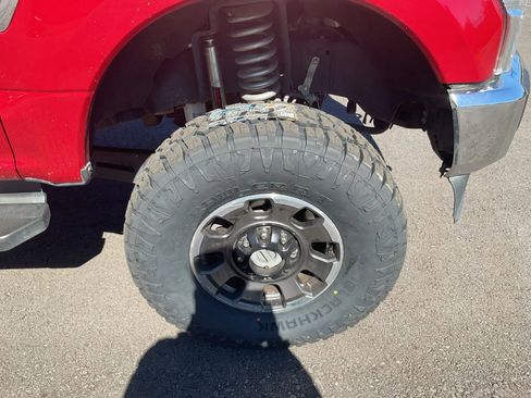 Used 2020 Ford F250 Lariat w/ Lariat Value Package image 19