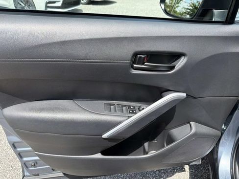 Certified 2023 Toyota Corolla Cross LE FWD image 7