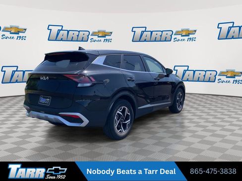 Used 2024 Kia Sportage LX FWD image 8