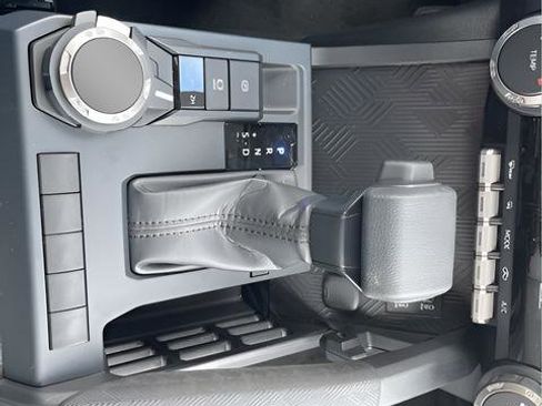 Used 2025 Toyota Tacoma SR5 image 11