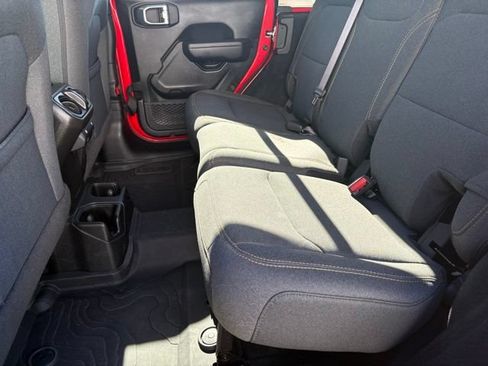 Used 2024 Jeep Wrangler Unlimited Sport AWD/4WD image 11