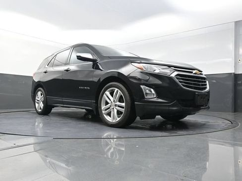 Used 2020 Chevrolet Equinox Premier FWD image 31