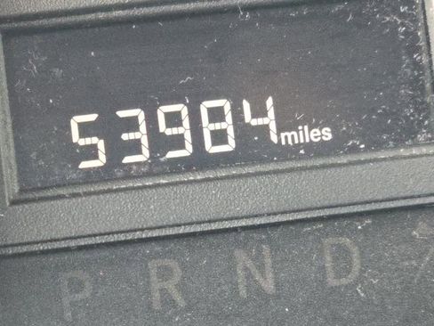 Used 2019 Dodge Grand Caravan SE image 2