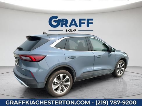 Used 2023 Ford Escape Platinum AWD/4WD image 9