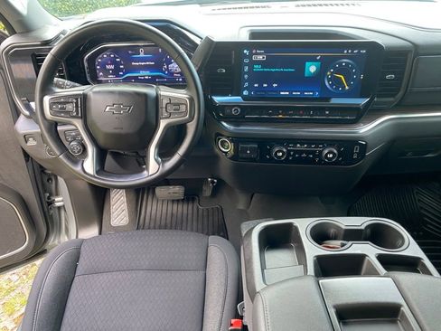 Used 2024 Chevrolet Silverado 1500 RST image 12