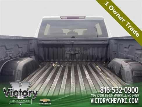 Used 2022 Chevrolet Silverado 1500 LT image 19