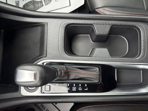 Used 2024 Nissan Sentra SR w/ SR Premium Package FWD image 40
