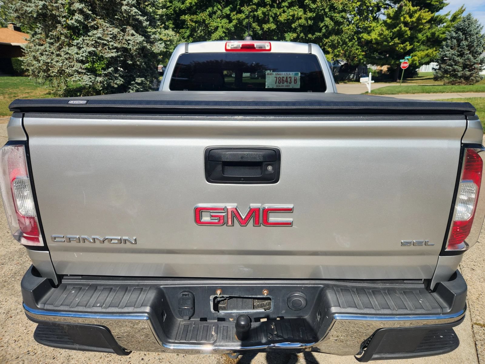 Used 2016 GMC Canyon SLE RWD image 4