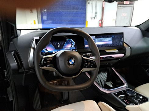 New 2026 BMW X3 xDrive30 w/ Premium Package image 18