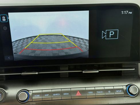 Used 2025 Hyundai Kona SEL FWD image 23