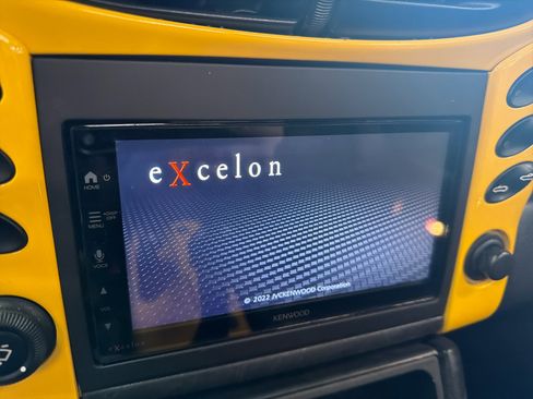 Used 2002 Porsche Boxster S image 8