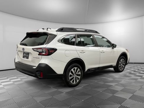 Certified 2021 Subaru Outback image 5