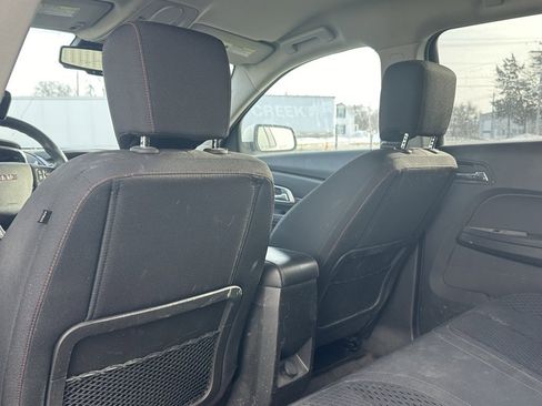 Used 2015 GMC Terrain SLE image 11