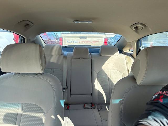 Used 2017 Hyundai Sonata SE FWD image 11