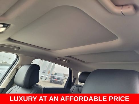 Used 2024 Genesis GV80 3.5T AWD/4WD image 9