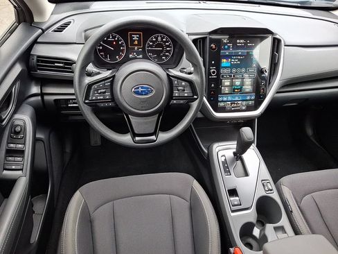 Used 2025 Subaru Crosstrek 2.5i Premium AWD/4WD image 11