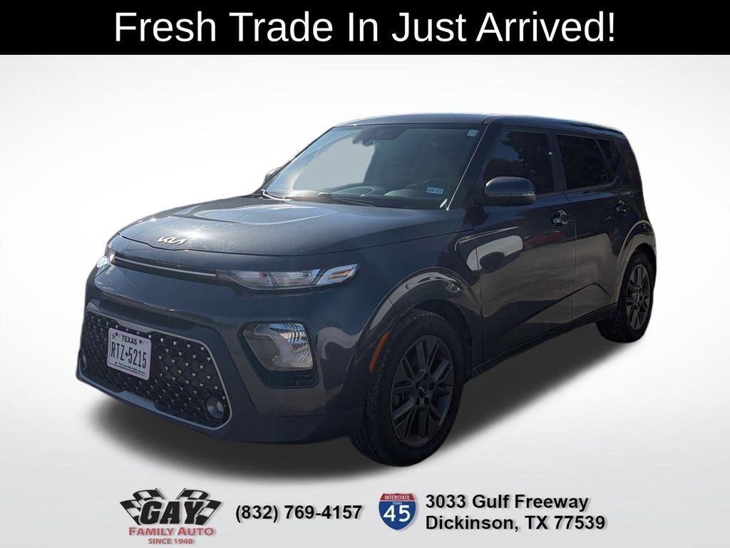 Used 2022 Kia Soul EX FWD image 3