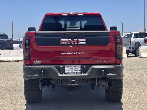 New 2026 GMC Sierra 2500 AT4X w/ AT4X AEV Edition AWD/4WD image 4