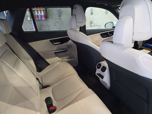 New 2026 Mercedes-Benz GLC 300 image 11