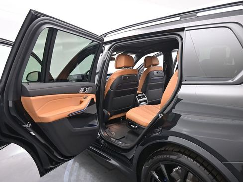 Used 2026 BMW X7 xDrive40i w/ Executive Package AWD/4WD image 18