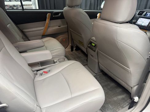 Used 2008 Toyota Highlander Limited image 27