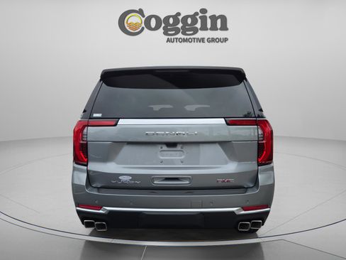 New 2026 GMC Yukon XL Denali w/ Denali Reserve Package AWD/4WD image 4