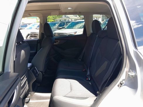 Used 2023 Subaru Forester Premium AWD/4WD image 29