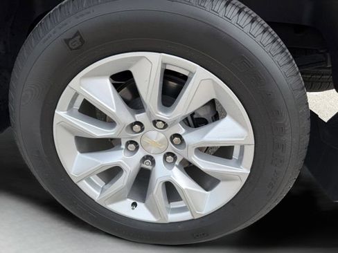 Certified 2022 Chevrolet Silverado 1500 Custom RWD image 35