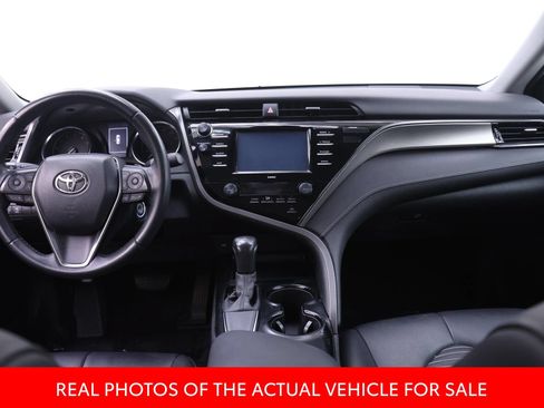 Certified 2020 Toyota Camry SE FWD image 5