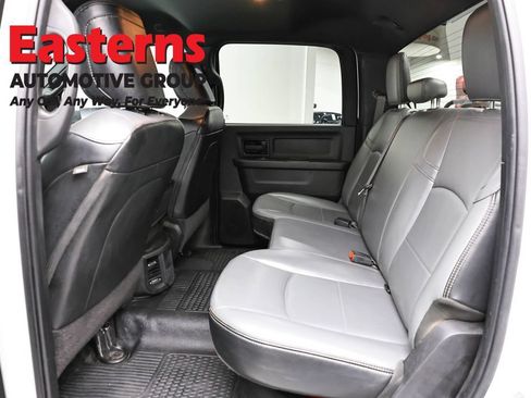 Used 2022 RAM 2500 Tradesman w/ Chrome Appearance Group AWD/4WD image 25
