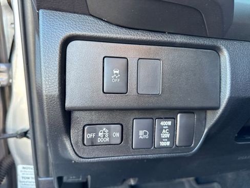 Used 2021 Toyota Tacoma TRD Sport image 26