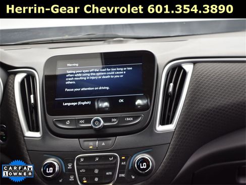 Used 2024 Chevrolet Malibu LT image 26