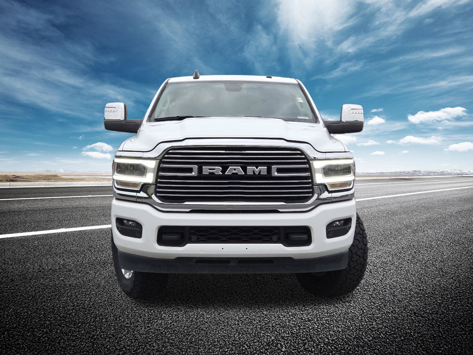 Used 2023 RAM 2500 Laramie AWD/4WD image 13