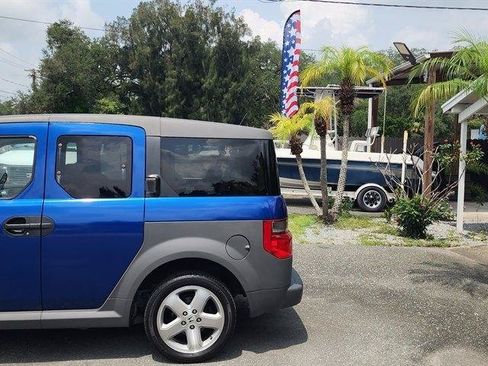 Used 2005 Honda Element EX image 12