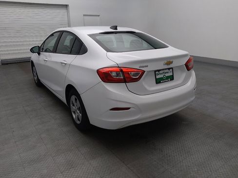 Used 2017 Chevrolet Cruze LS FWD image 5