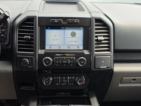 Used 2018 Ford F150 XL w/ Equipment Group 101A Mid AWD/4WD image 14