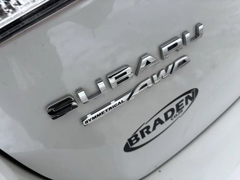 Used 2023 Subaru Forester Limited image 9