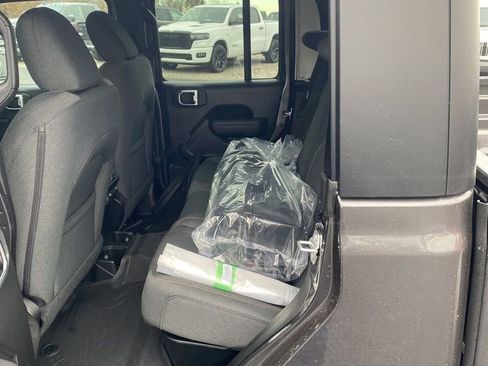 New 2026 Jeep Gladiator Sport image 16