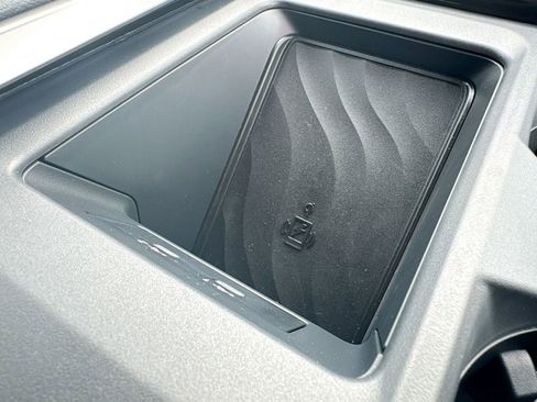 New 2025 Nissan Armada PRO-4X image 39