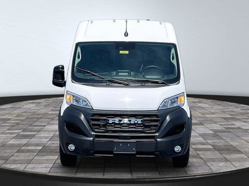 Used 2025 RAM ProMaster 2500 w/ Convenience Group FWD image 2