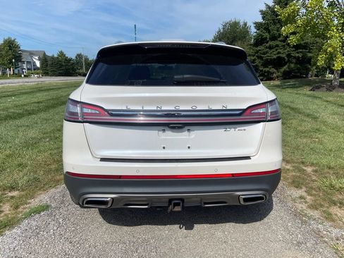 Used 2019 Lincoln Nautilus Reserve w/ Ultimate Package AWD/4WD image 4