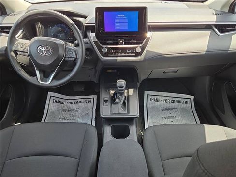 Certified 2026 Toyota Corolla Cross LE FWD image 17