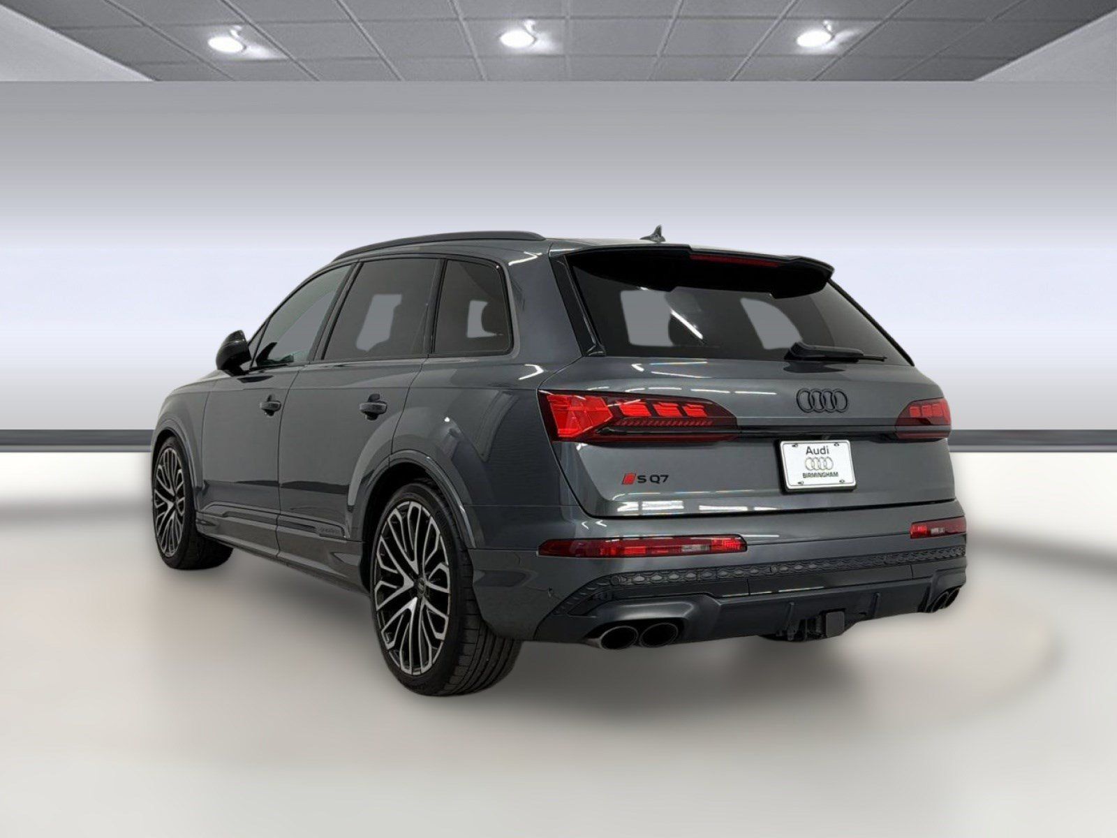 Used 2025 Audi SQ7 Prestige AWD/4WD image 3
