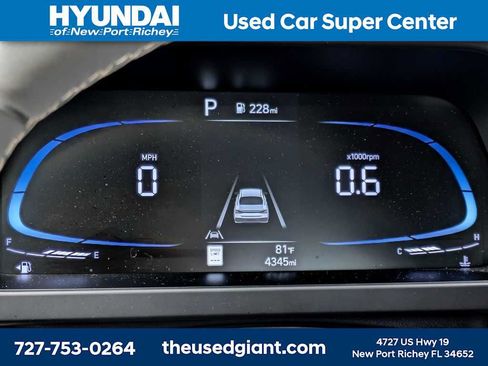 Certified 2025 Hyundai Elantra Sport FWD image 28