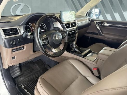 Certified 2023 Lexus GX 460 Premium w/ Accessory Package AWD/4WD image 10