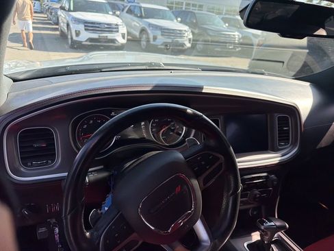Used 2022 Dodge Charger Scat Pack RWD image 5
