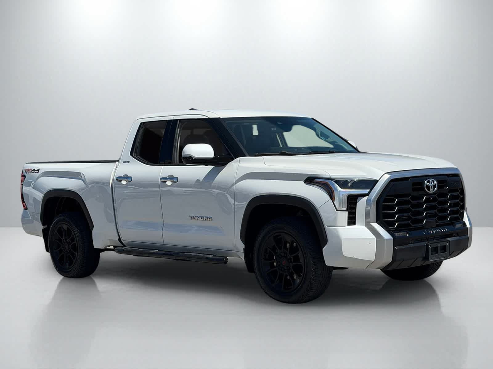 Used 2022 Toyota Tundra Limited w/ TRD Off-Road Package AWD/4WD image 10