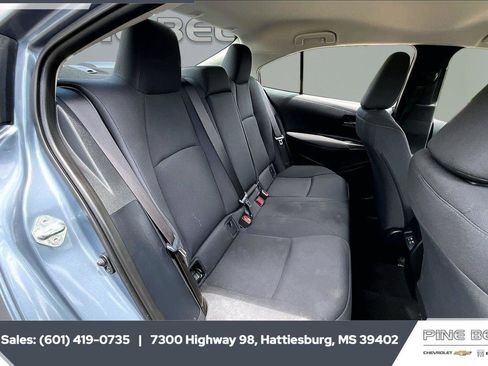 Used 2024 Toyota Corolla LE FWD image 20