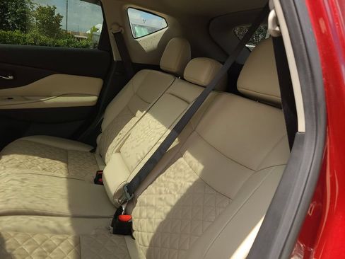 Used 2020 Nissan Murano Platinum w/ Cargo Package FWD image 11